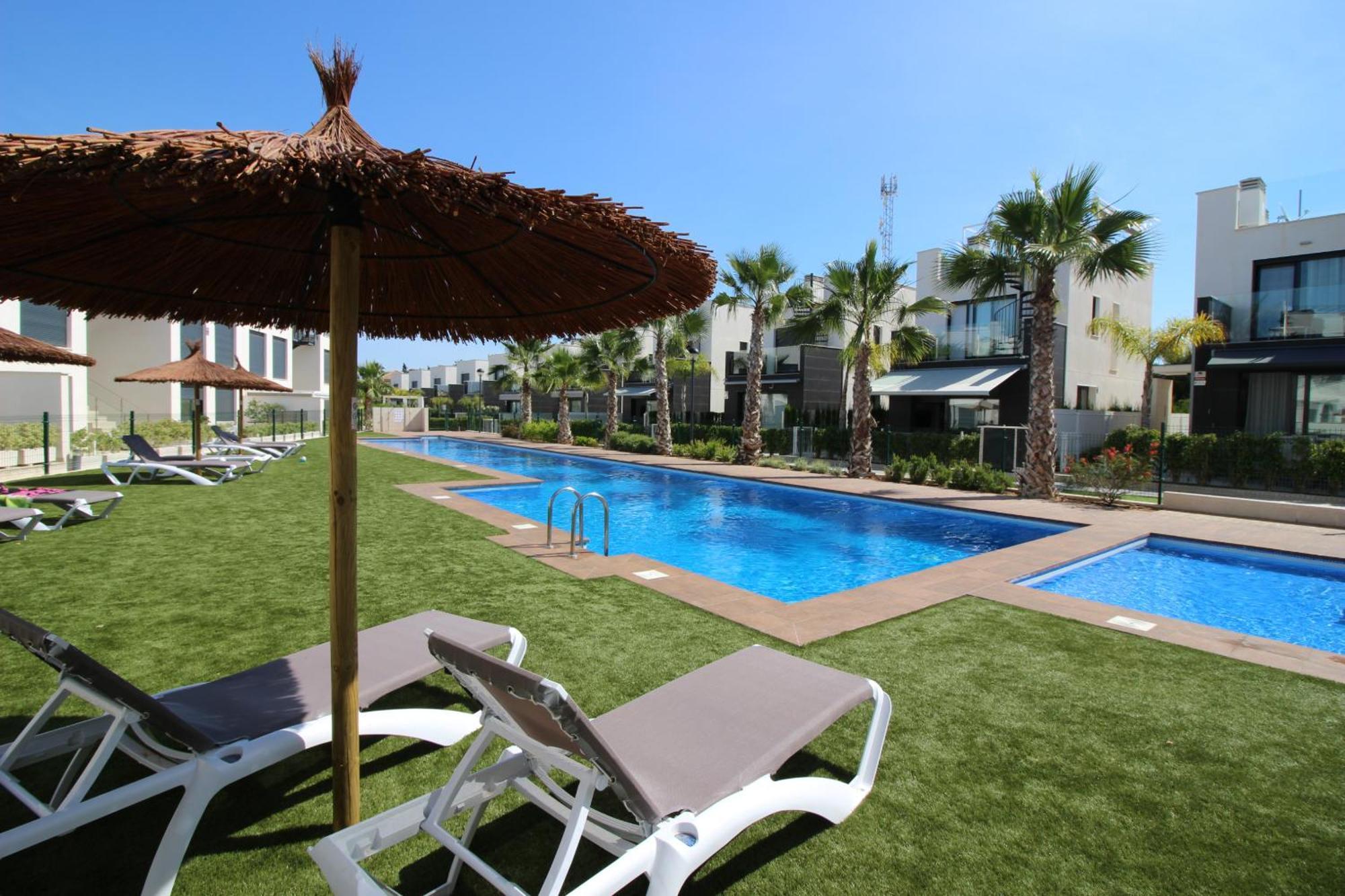 Villa Tindra Torrevieja Exterior foto
